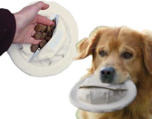 Nobby Flybee Hundefrisbee zum Befüllen, schwimmend